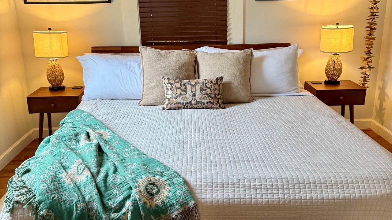 Photo of Others in Mathews