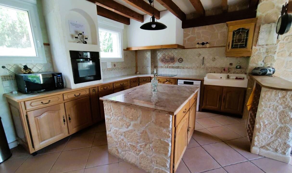 Photo of Kitchen in Brousses-et-Villaret