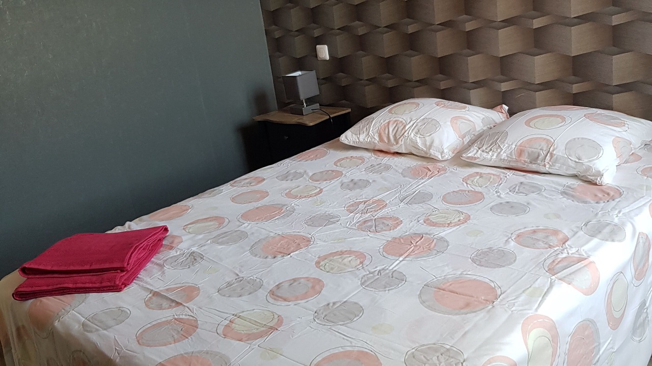 Photo of Bedroom in Argenteuil-sur-Armancon