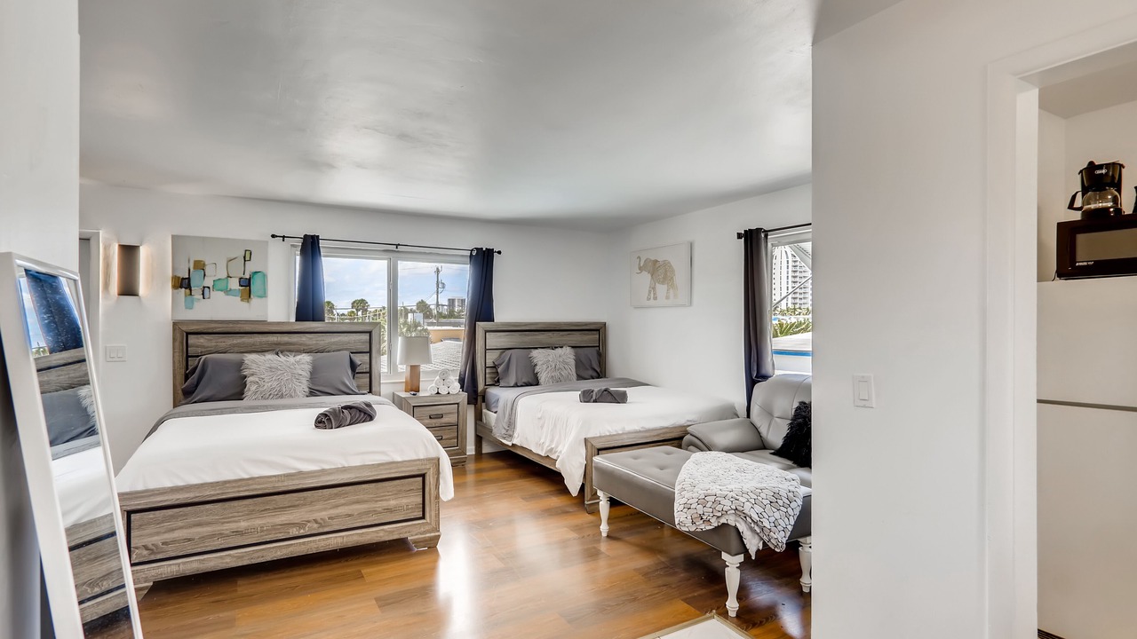 Photo of Livingroom in Singer Island