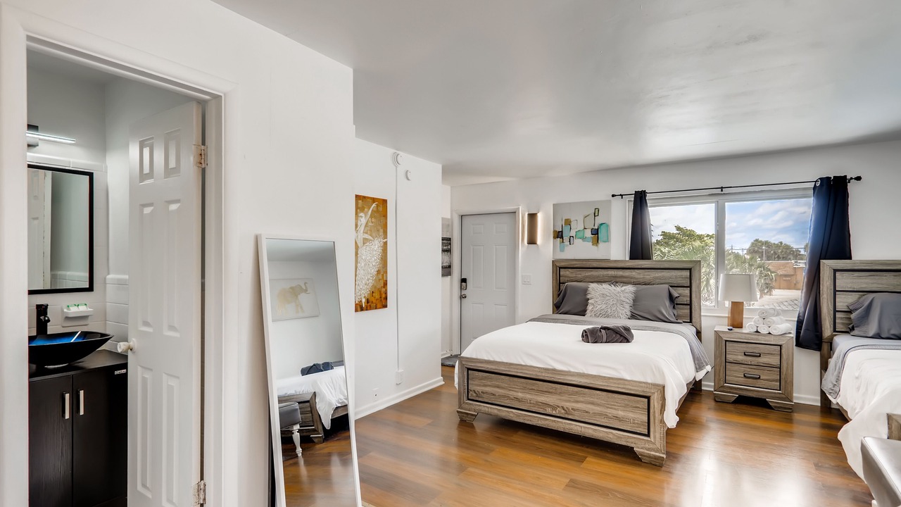 Photo of Livingroom in Singer Island