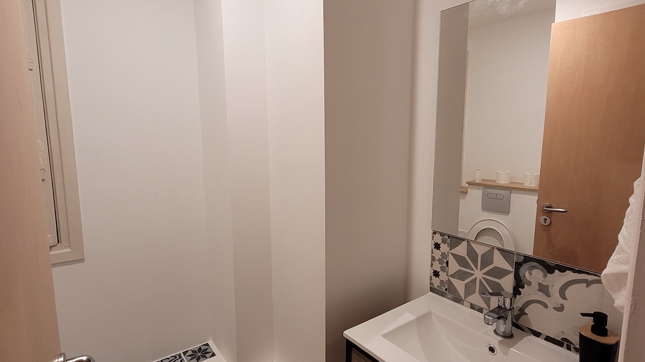 Photo of Bathroom in Saint-Nazaire