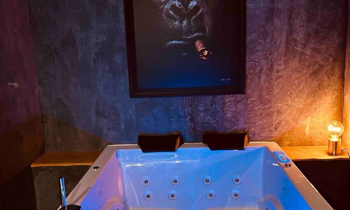 Photo of Others in Les Attaques