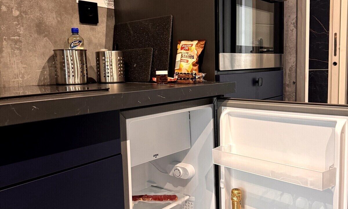 Photo of Others in Les Attaques