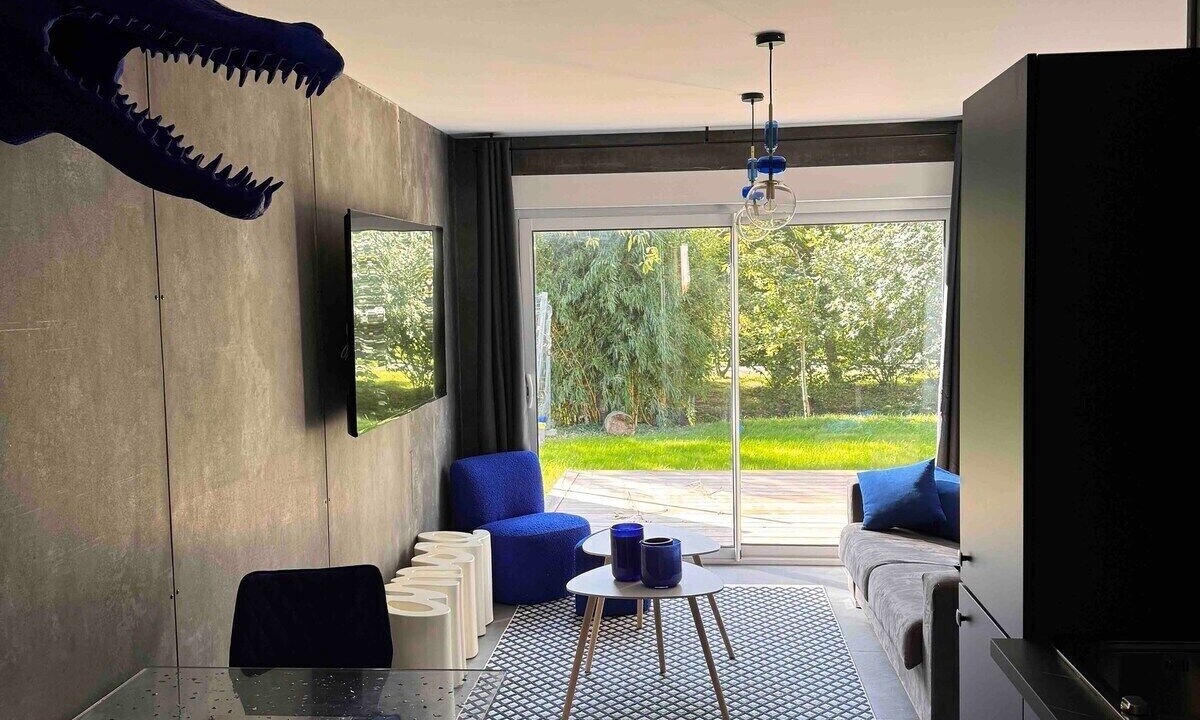 Photo of Others in Les Attaques