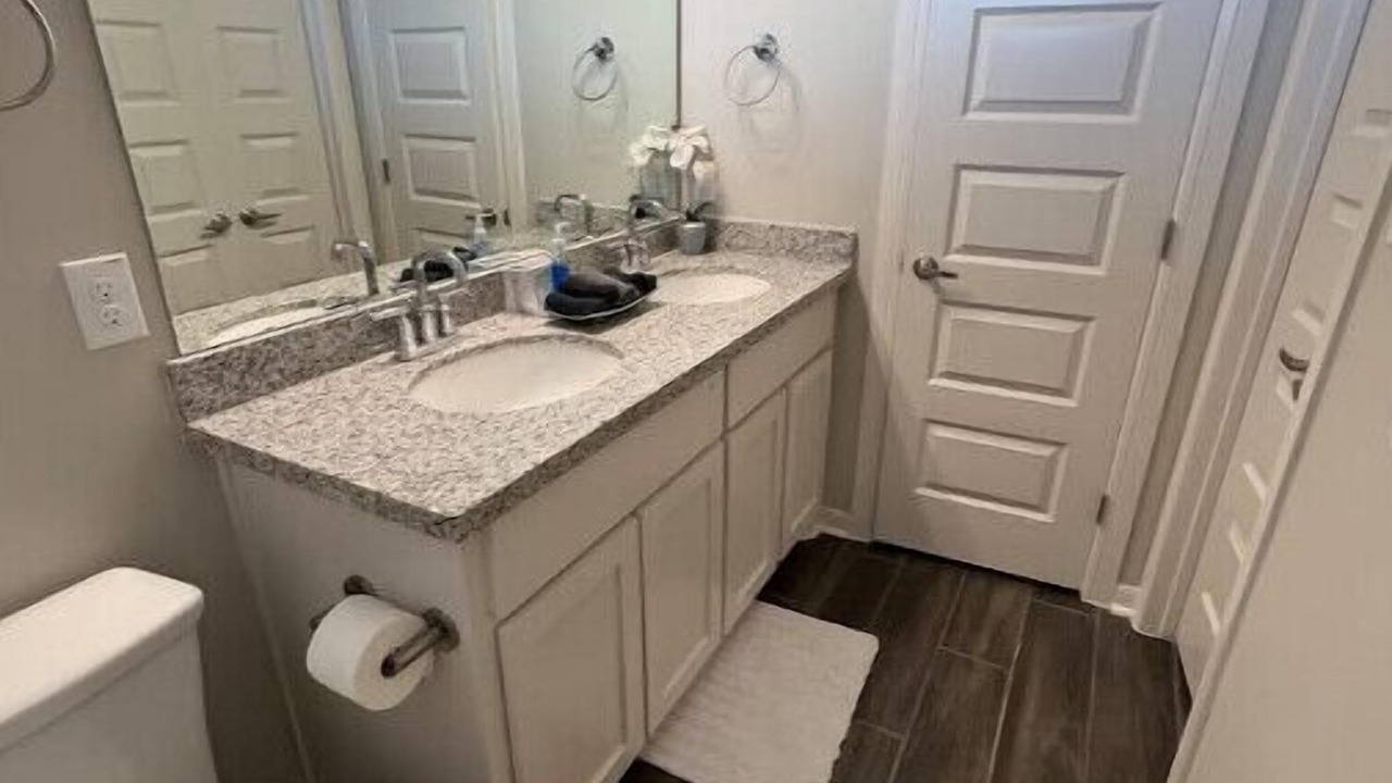 Photo of Bathroom in Edinburg
