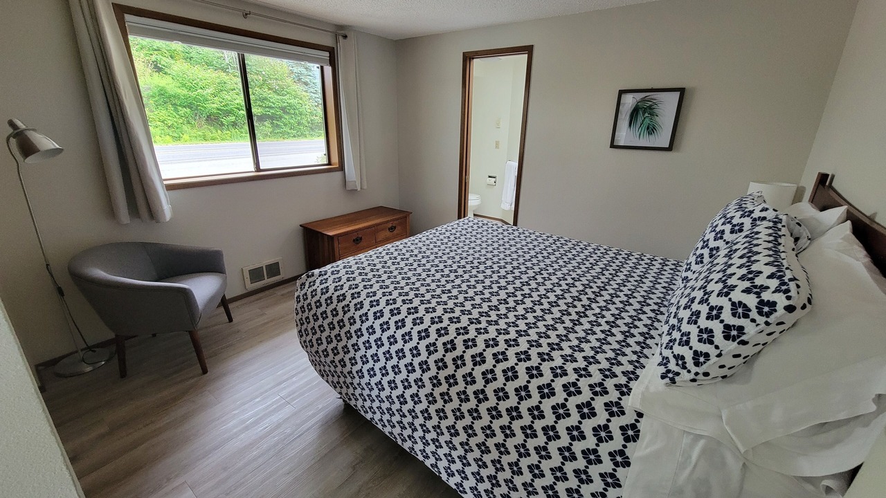 Photo of Bedroom in Belfair