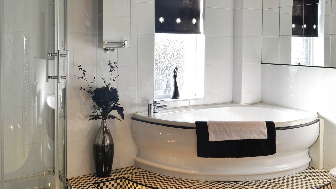 Photo of Bathroom in Southerness