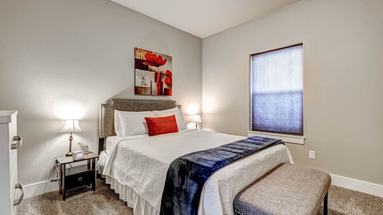 Photo of Bedroom in Richland