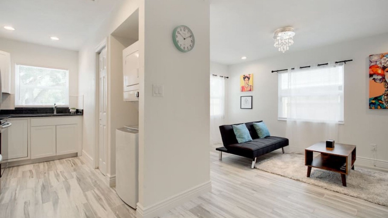 Photo of Livingroom in Ballast Point