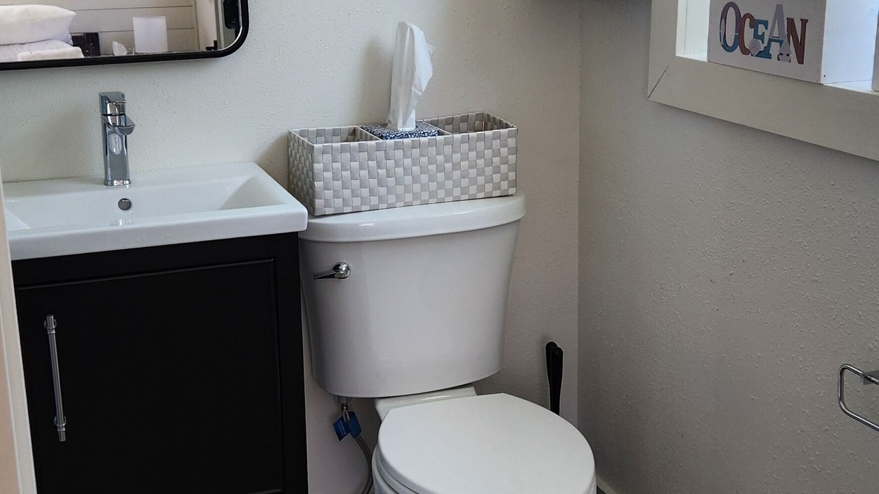 Photo of Bathroom in Sunset Beach