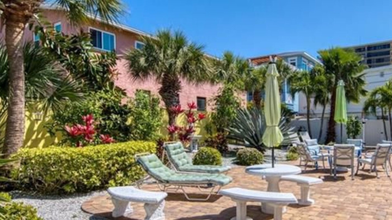 Photo of Patio Balcony in Sunset Beach