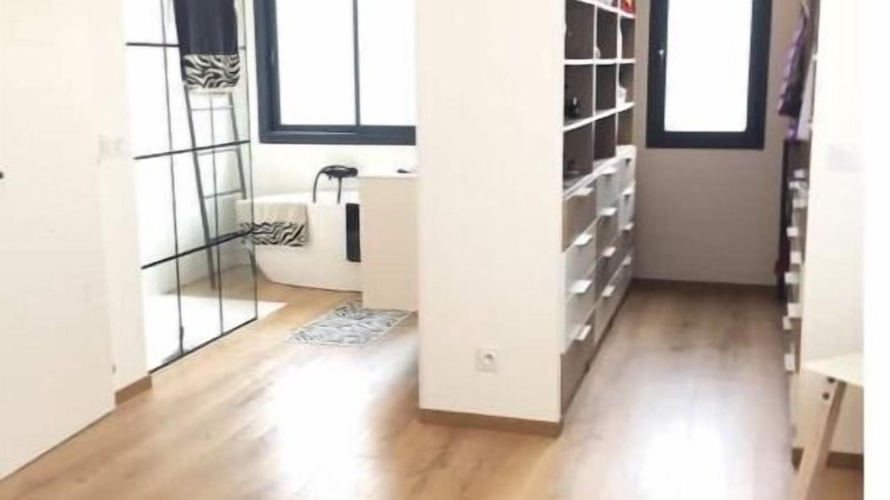 Photo of Bedroom in Saint-Jean-de-Vedas