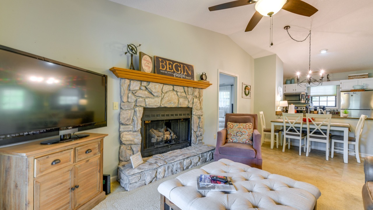 Photo of Livingroom in Franklin