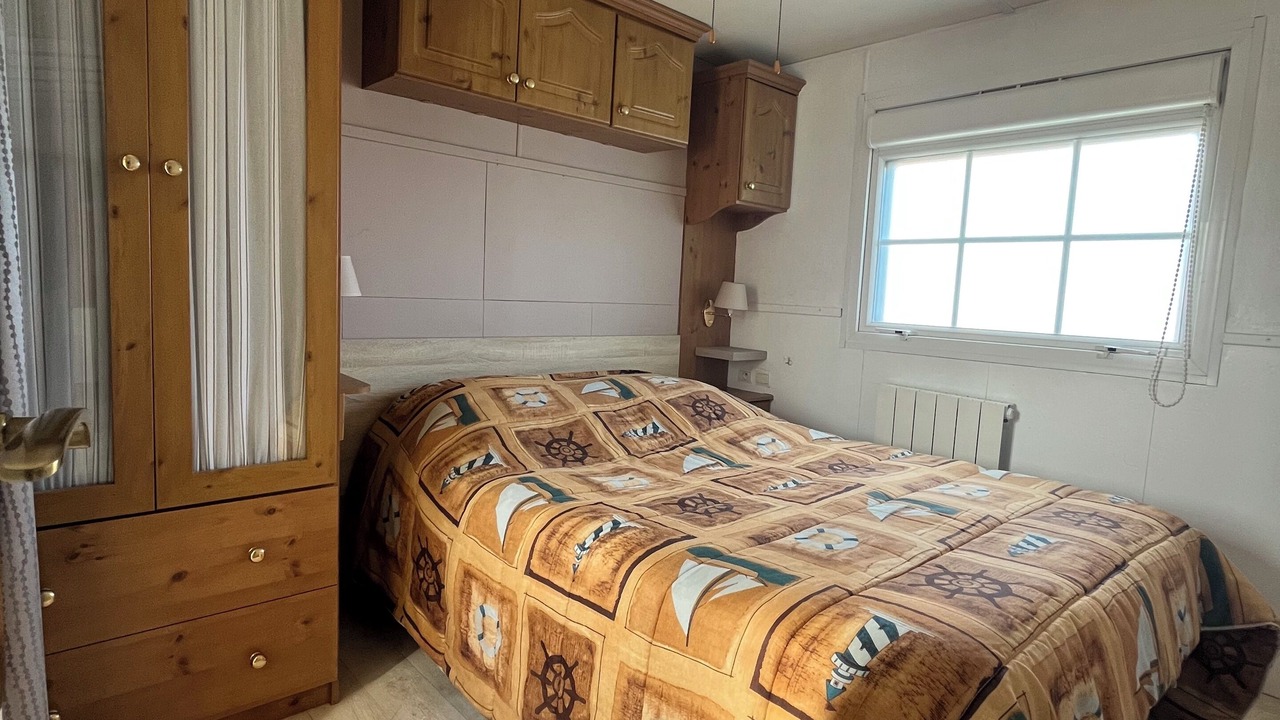 Photo of Bedroom in Ouistreham
