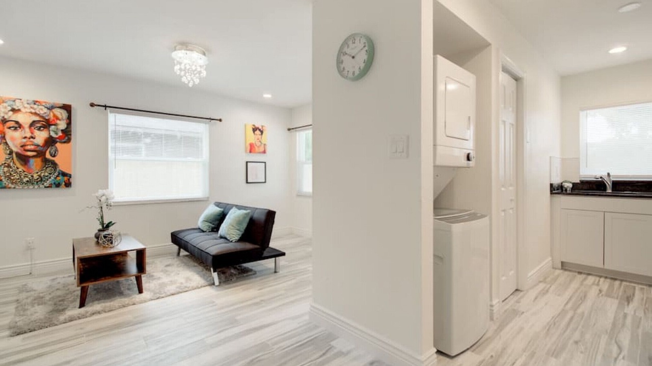 Photo of Livingroom in Ballast Point