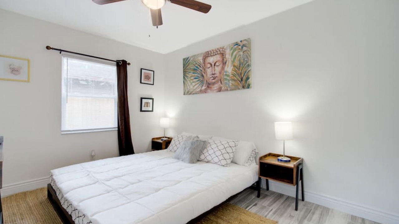 Photo of Bedroom in Ballast Point