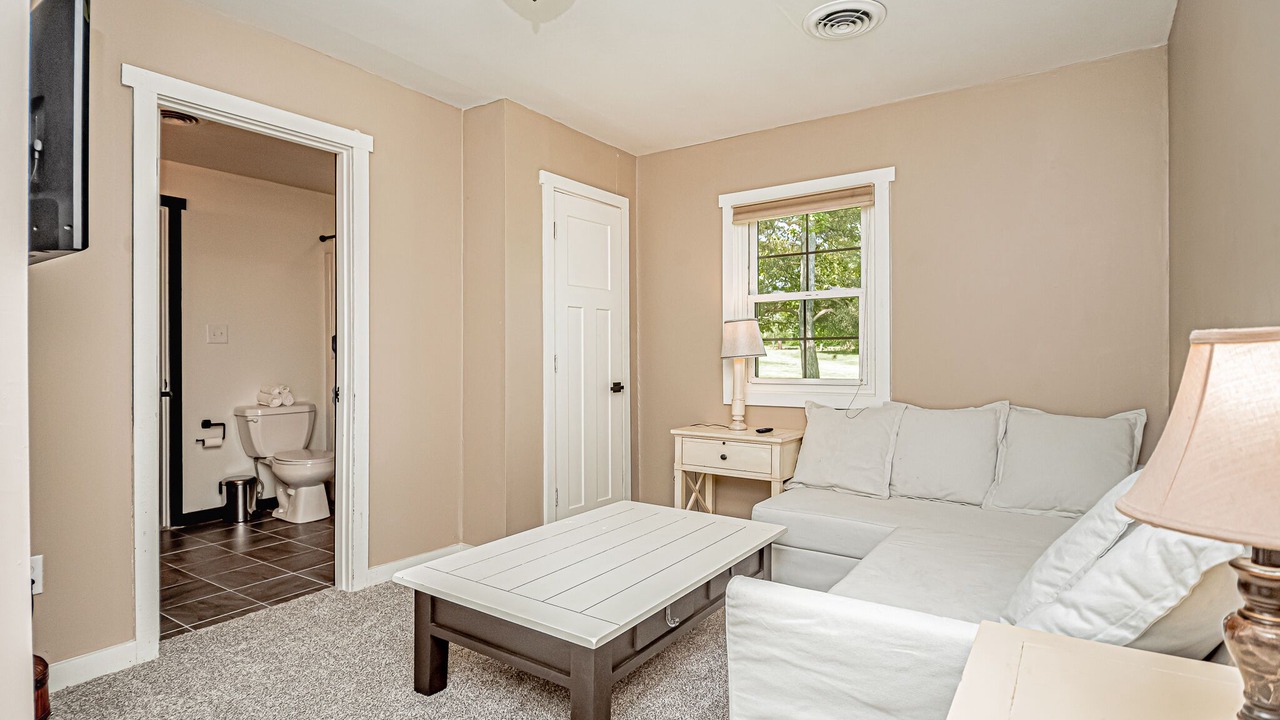 Photo of Livingroom in Saint Marys  Allen County