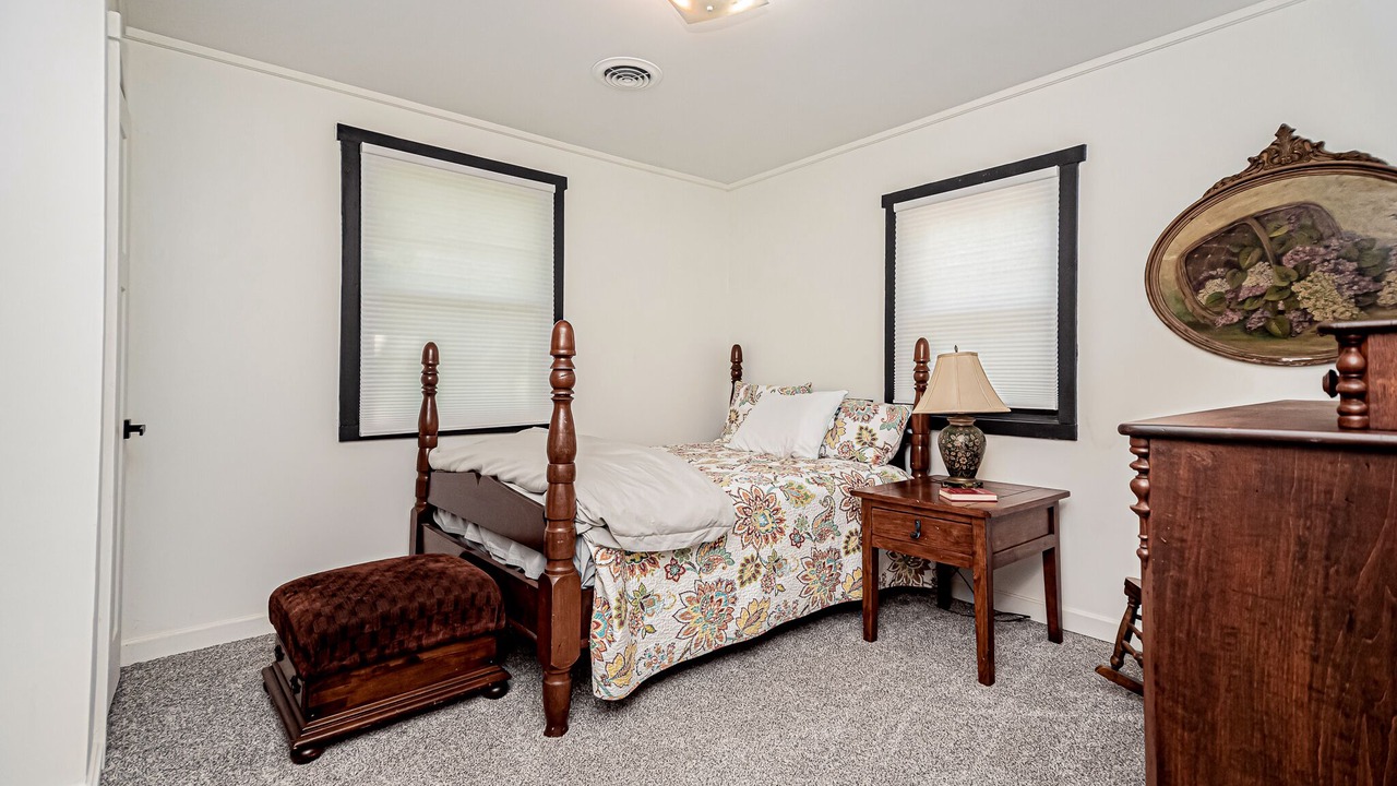 Photo of Bedroom in Saint Marys  Allen County