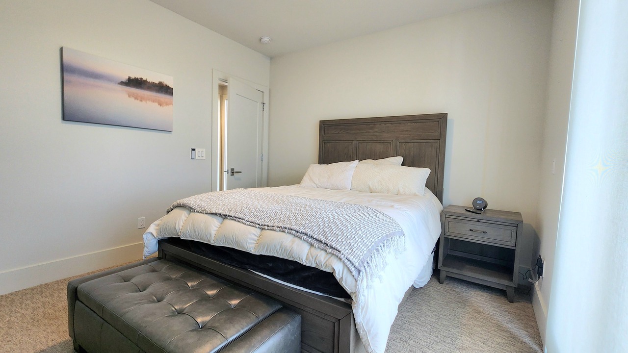 Photo of Bedroom in Bay Harbor