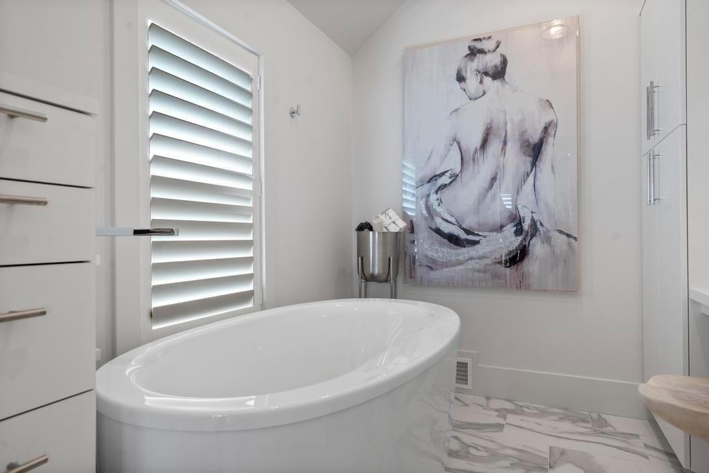 Photo of Bathroom in Bay Harbor