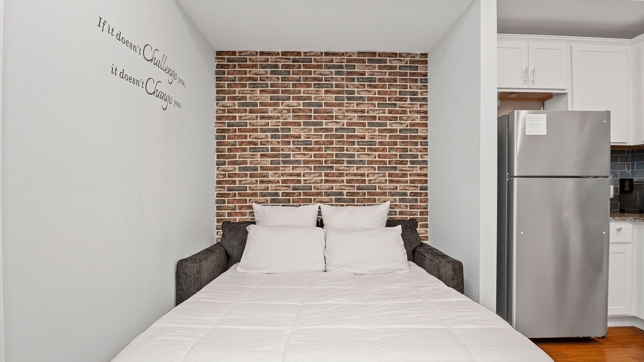 Photo of Others in Over-the-Rhine