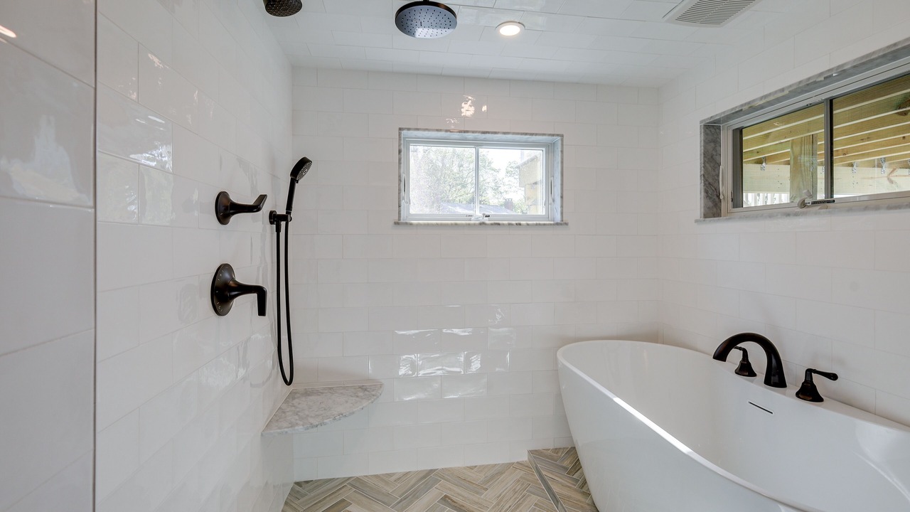 Photo of Bathroom in Greenbush