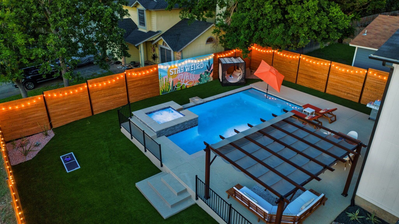 Photo of Outdoor in Maple Run