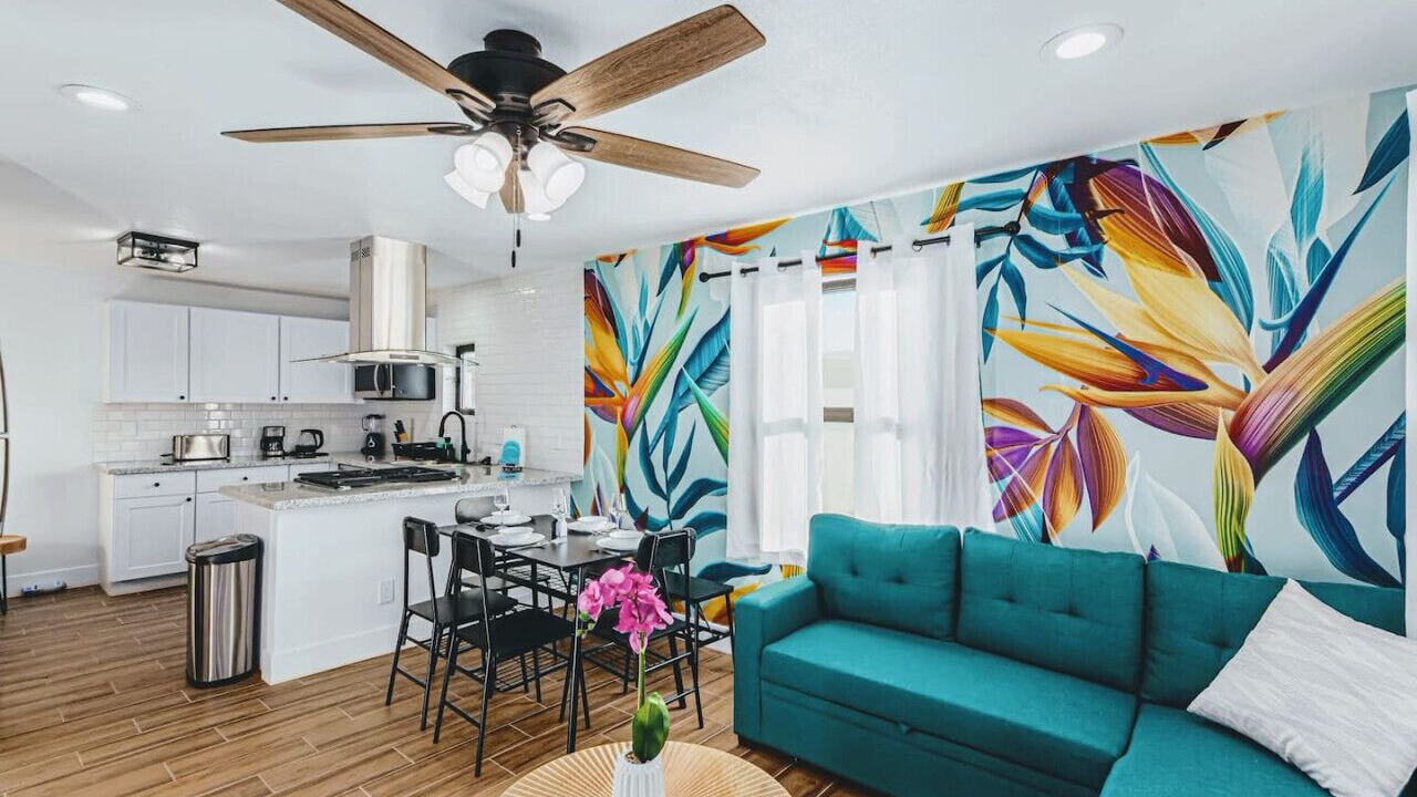 Photo of Livingroom in Downtown Phoenix