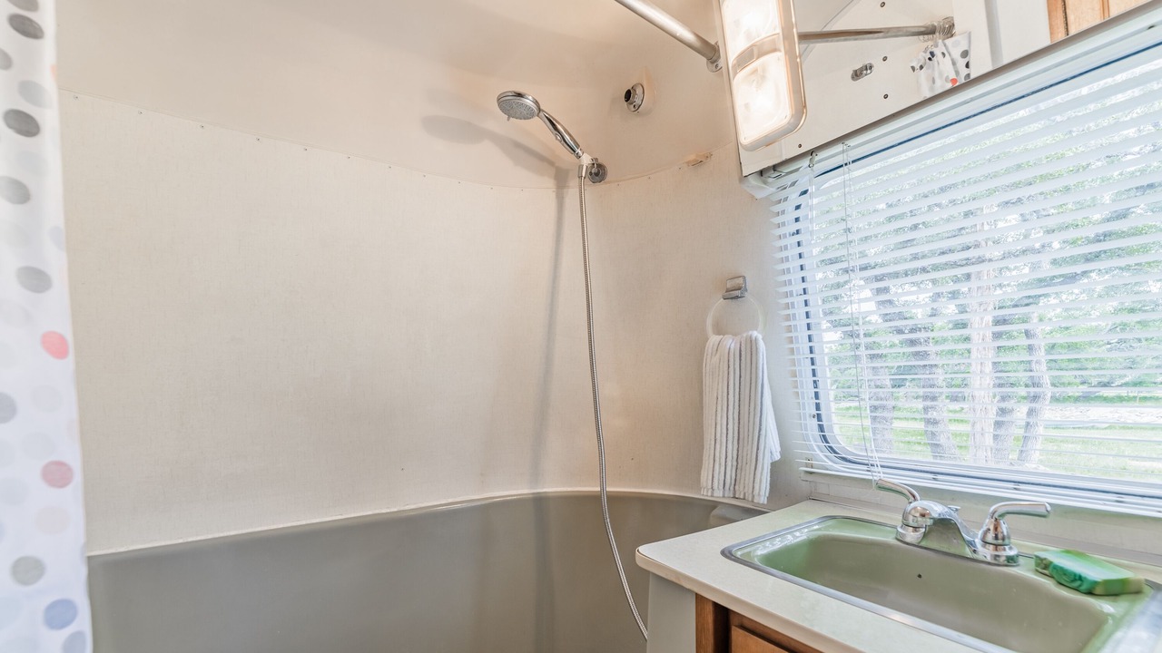 Photo of Bathroom in Spicewood