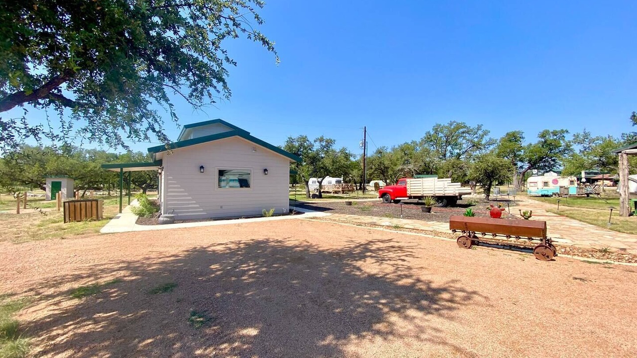 Photo of Outdoor in Spicewood