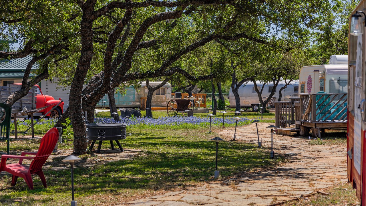Photo of Others in Spicewood