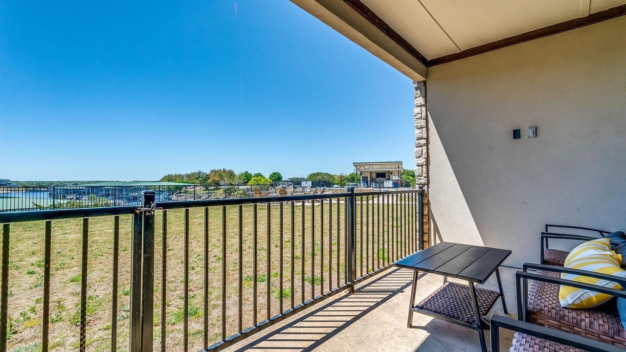 Photo of Patio Balcony in Graford