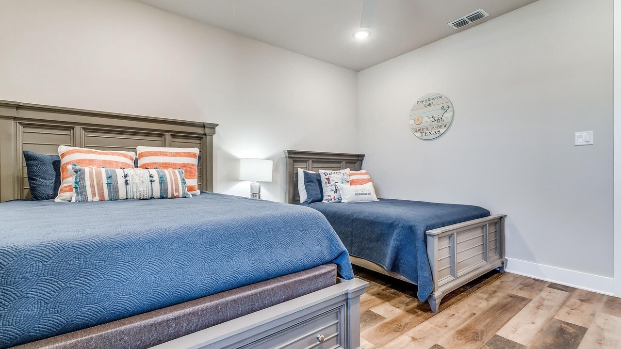 Photo of Bedroom in Graford