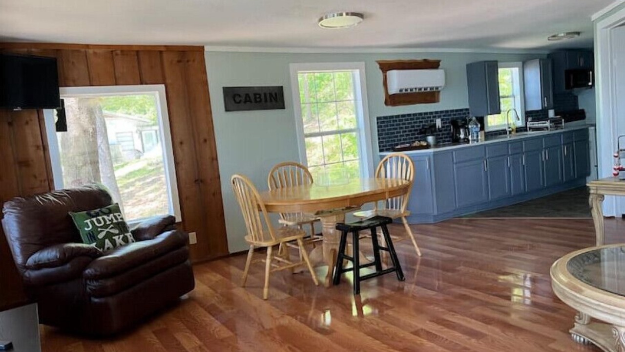 Photo of Livingroom in Avinger