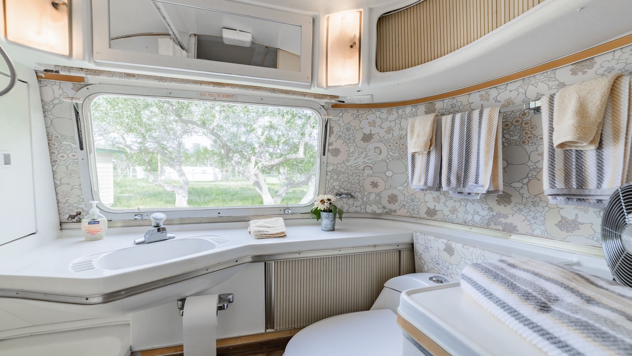 Photo of Bathroom in Spicewood