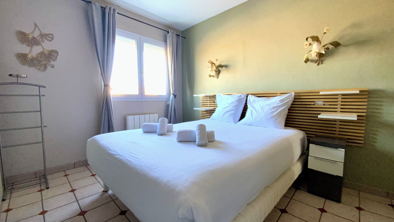 Photo of Bedroom in Le Grau-Du-Roi