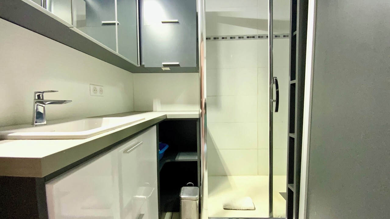 Photo of Bathroom in Le Grau-Du-Roi