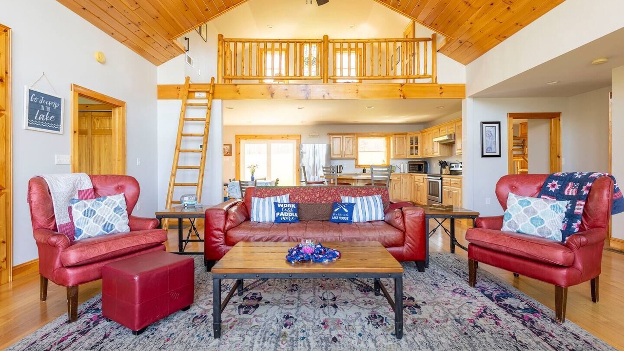 Photo of Livingroom in Pittsfield