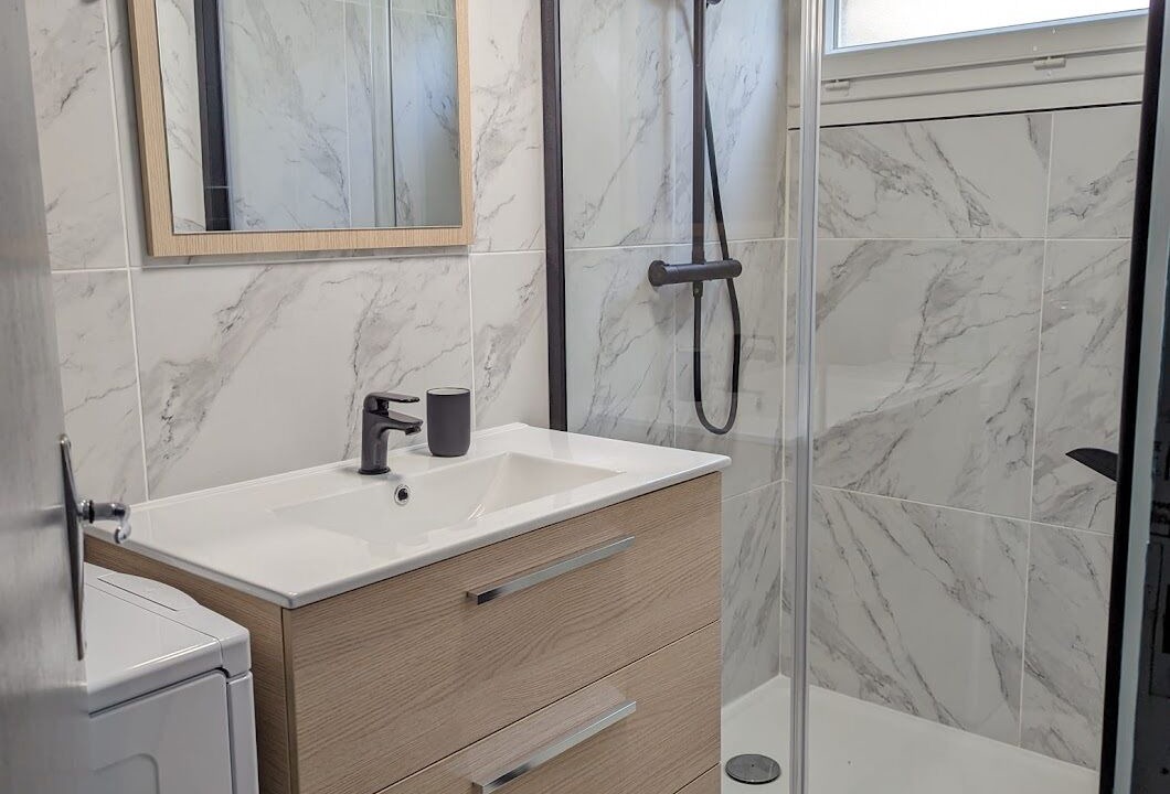 Photo of Bathroom in Bias