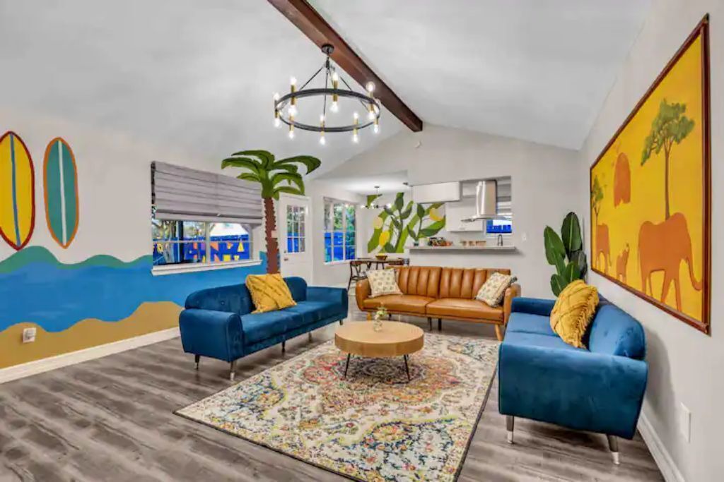 Photo of Livingroom in Southbelt/Ellington