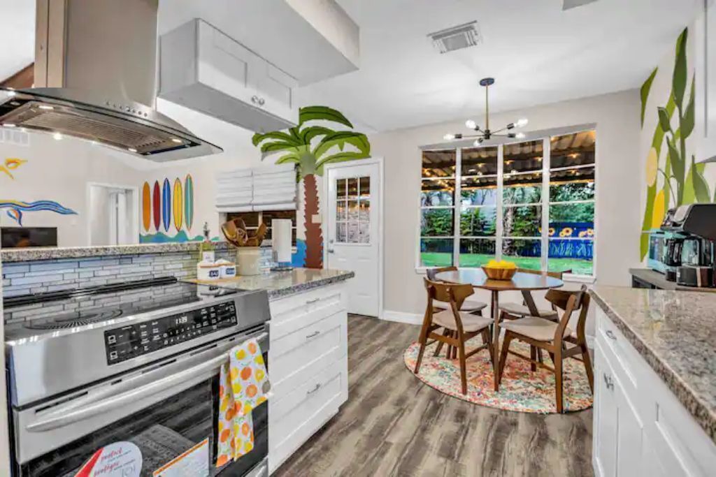 Photo of Kitchen in Southbelt/Ellington