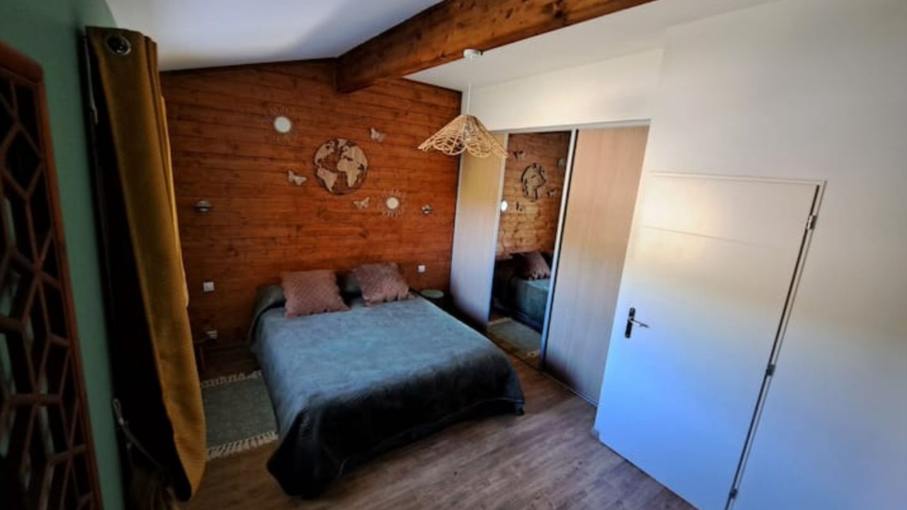 Photo of Bedroom in Le Teil