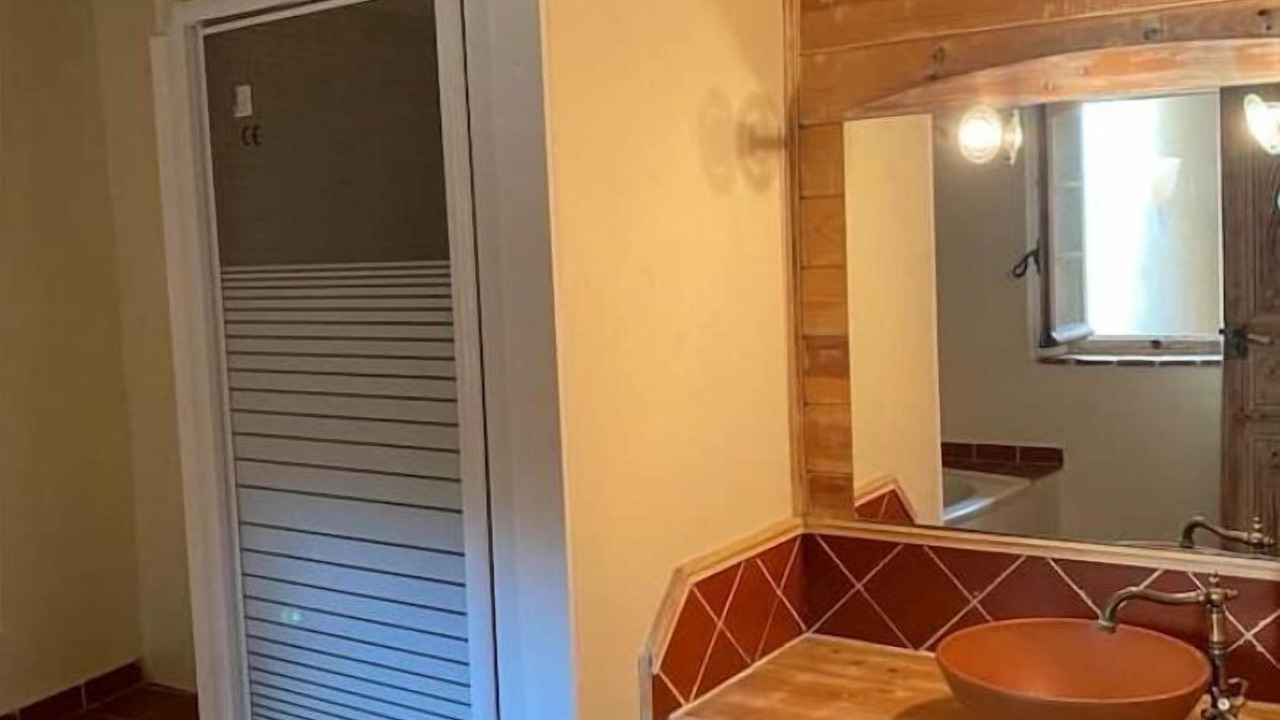 Photo of Bathroom in Saint-Feliu-d'Avall