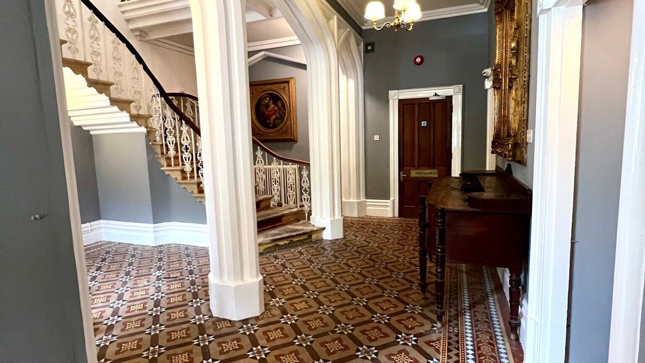 Photo of Others in Hanham