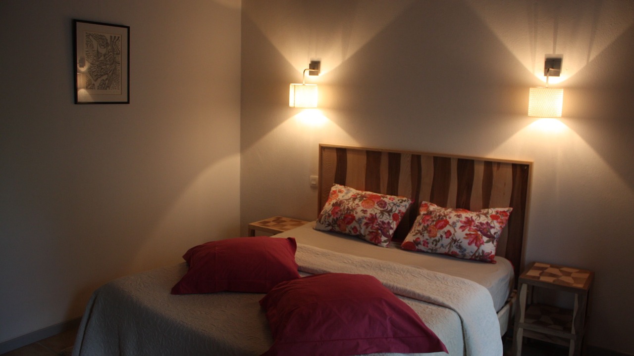 Photo of Bedroom in Saint-Loup-Geanges