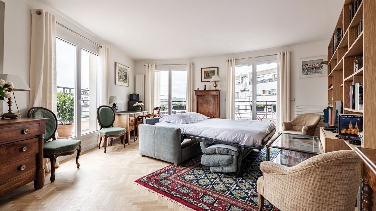 Photo of Bedroom in Levallois-Perret