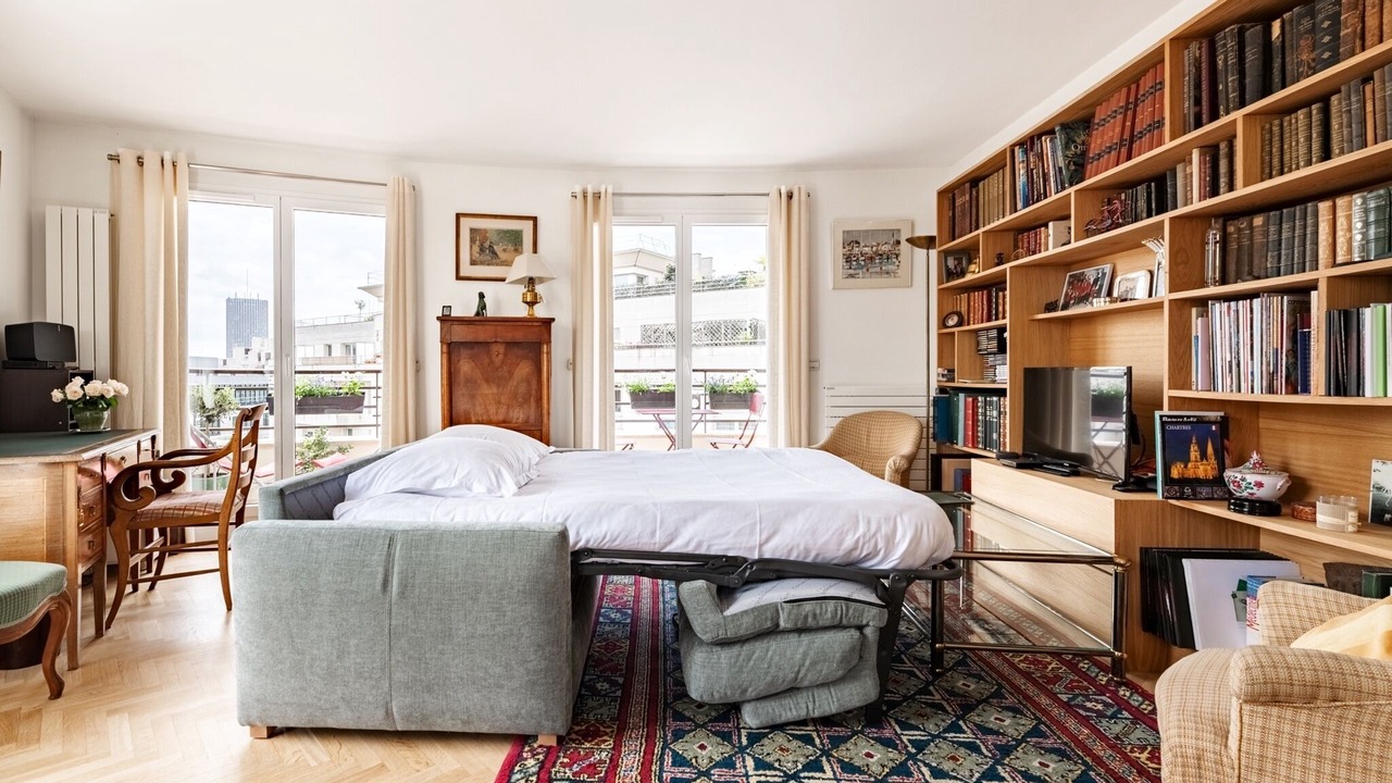 Photo of Bedroom in Levallois-Perret