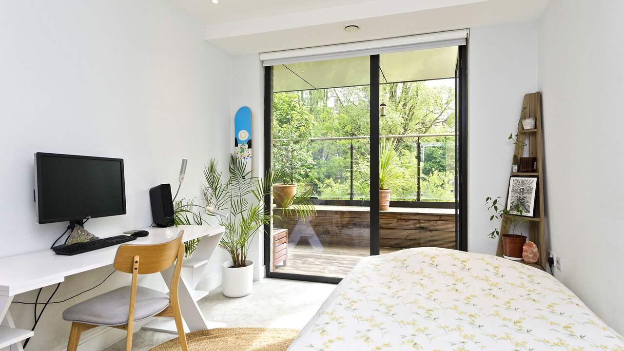 Photo of Bedroom in Earlsfield