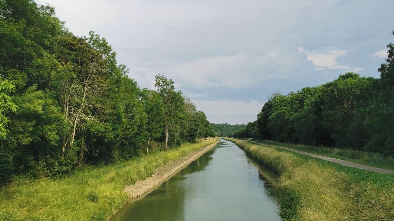 Photo of Others in Rougemont